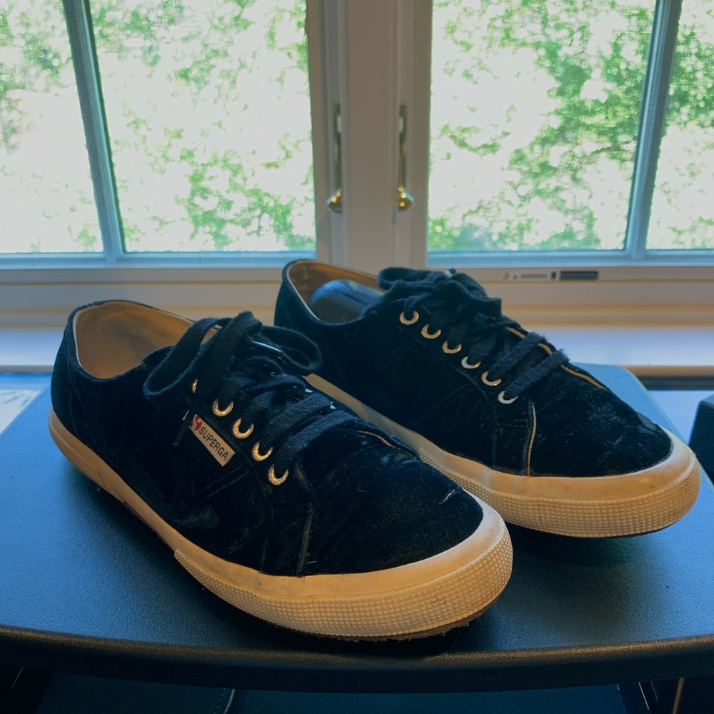 Velvet Supergas